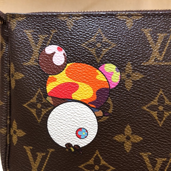 🌼🌼 AUTHENTIC 🌼🌼 Louis Vuitton Murakami Panda Pochette - Picture 4 of 16